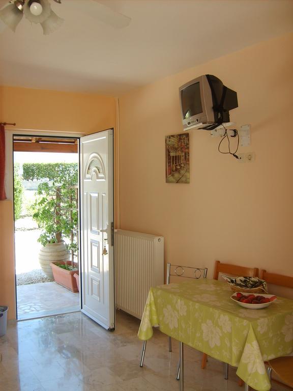 Gouna'S Aparts Apartment Xi Beach Exterior photo